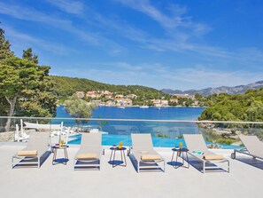 Pool - Apartment in Aminess Port 9 Residence, Korcula-formerly TUI Ferienhaus (Korcula)