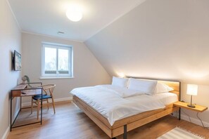 Hus | 2 sovrum och unika möbler