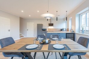 House | Private kitchen | Highchair