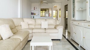 Unclassified image, 4 of 18, button - Peaceful Retreat Near the Beach (Mijas)