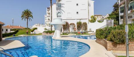 Huoneisto | Uima-allas | Ulkouima-allas