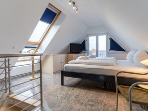 Apartment | 2 bedrooms, individually furnished