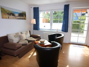 Living area - Apartment in Trassenheide Near Sandy Beach (Trassenheide)