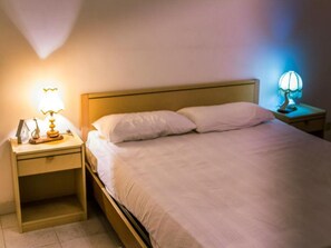 House | 2 bedrooms, individually furnished