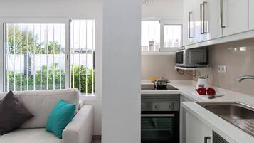 Bungalow | Private kitchen | High chair