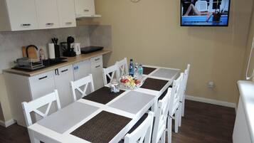 House | Dining