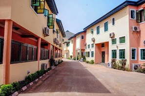 Exterior - Rolak Hotel and Suites (Ijebu Ode)