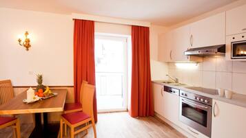 Apartment | Private kitchen | Highchair