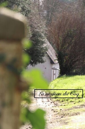 Property grounds - Un Séjour Nature au Coeur de L'histoire (Nonant)