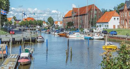 Ferienwohnung, Tonning