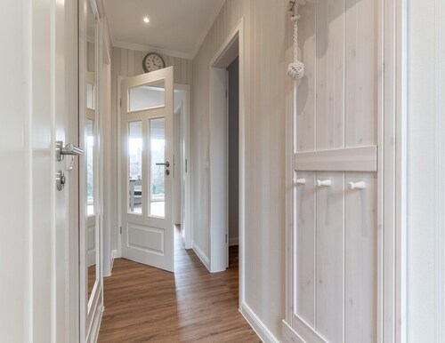 Apartment in Westerdeichstrich Near North Sea