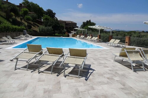 Apartment in Volterra With Panoramic Views