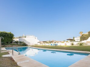 獨棟房屋 | 游泳池 | 室外游泳池