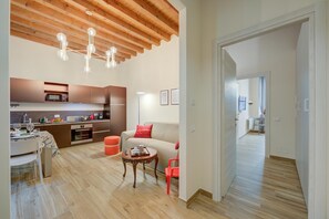 Apartment | 2 bedrooms, Internet - Residenza Faust-historical Center Sal (Salò)