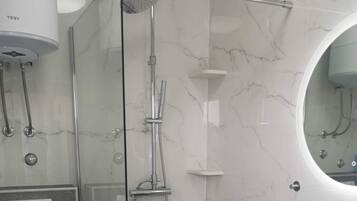Apartment | Bathroom