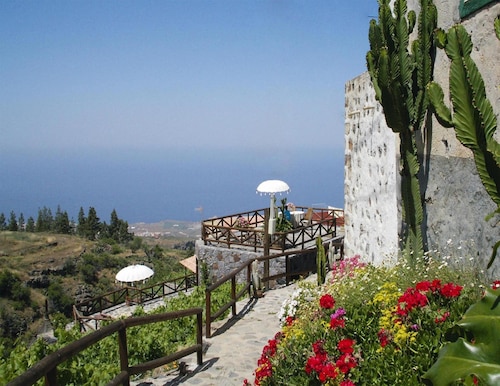 Holiday Home With Private Indoor Pool