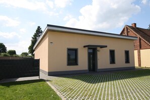 House | Exterior
