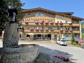 Apartment | Exterior - Penthouse in Niederau Near Ski Lift (Wildschönau)