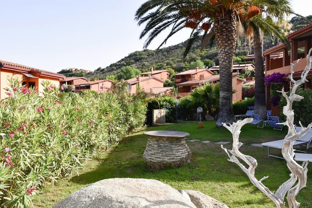 Terraced House by Sardinia's White Beaches - Capo Ferrato