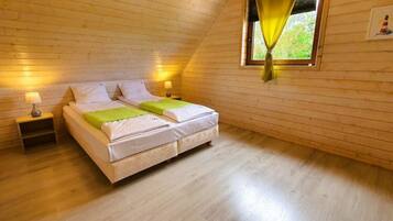 House | 2 bedrooms, individually furnished