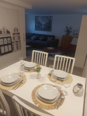 Dining - Quiet central granny apartment (Bad Hersfeld)