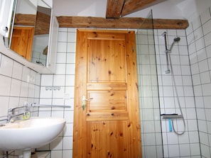 Apartment | Badezimmer
