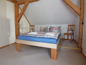 1 bedroom, individually furnished