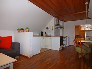 Apartment | Private kitchen - Ferienwohnung in Wieck am Darss (Wieck auf dem Darss)