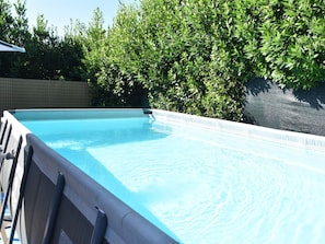 House | Pool