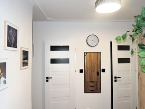 Reception - Large Holiday Apartment With a Garden in Stepnica (Stepnica)