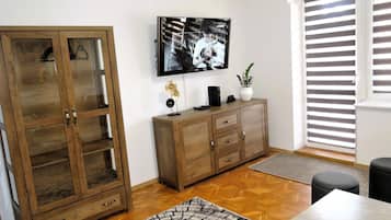 3 bedrooms