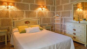 2 bedrooms, individually furnished