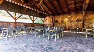 Apartemen | Tempat makan outdoor