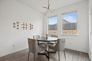 Dining - Modern and Cozy Home Near Fort Worth, 3 Bed 2 Bath  (Haslet)