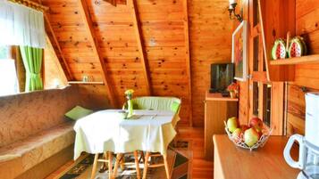 House | Dining