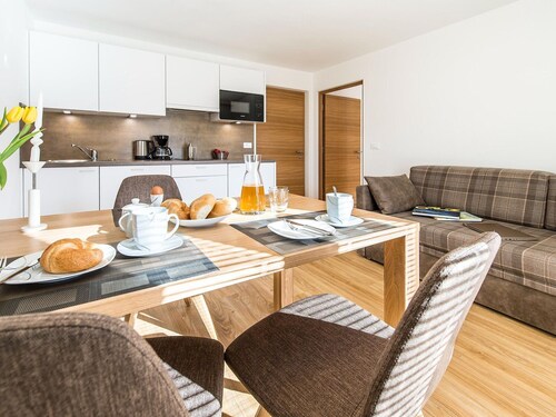 Apartment in Dorf Tirol Near Spronser Lakes