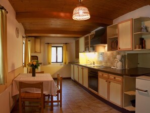 Casa | Cocina privada | Tetera eléctrica y periquera 