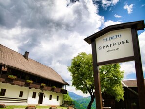 House | Pool - Farmhouse in Afritz Near Gerlitzen Ski Center (Treffen)
