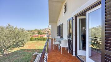 House | 5 bedrooms, Internet