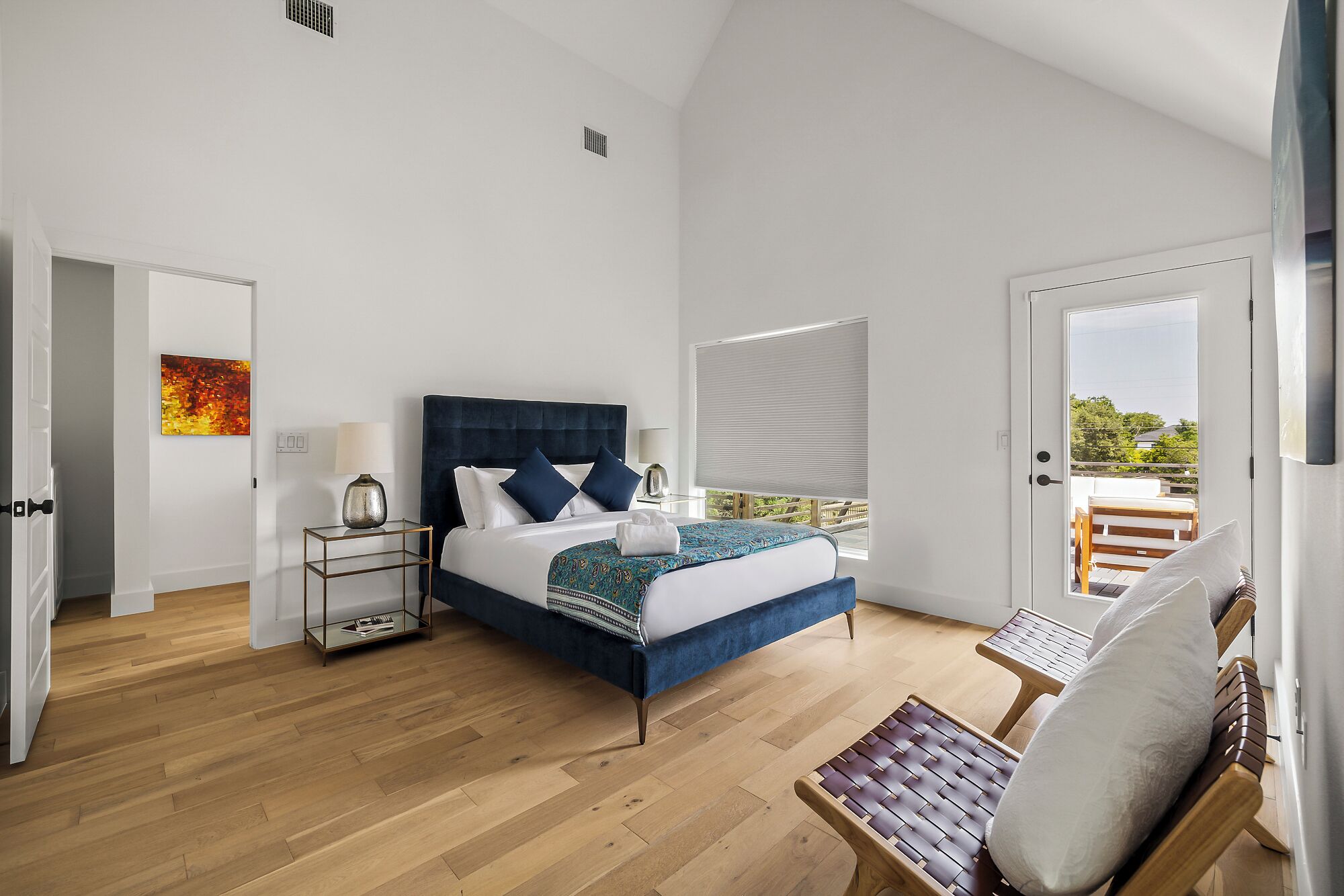 3 Schlafzimmer, Schreibtisch, Bügeleisen/Bügelbrett, Reisekinderbett