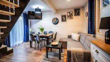 House | Dining