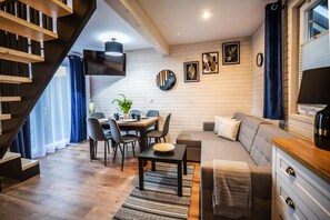 House | Dining - Rewal Cottage Near the Baltic Beach (Rewal)