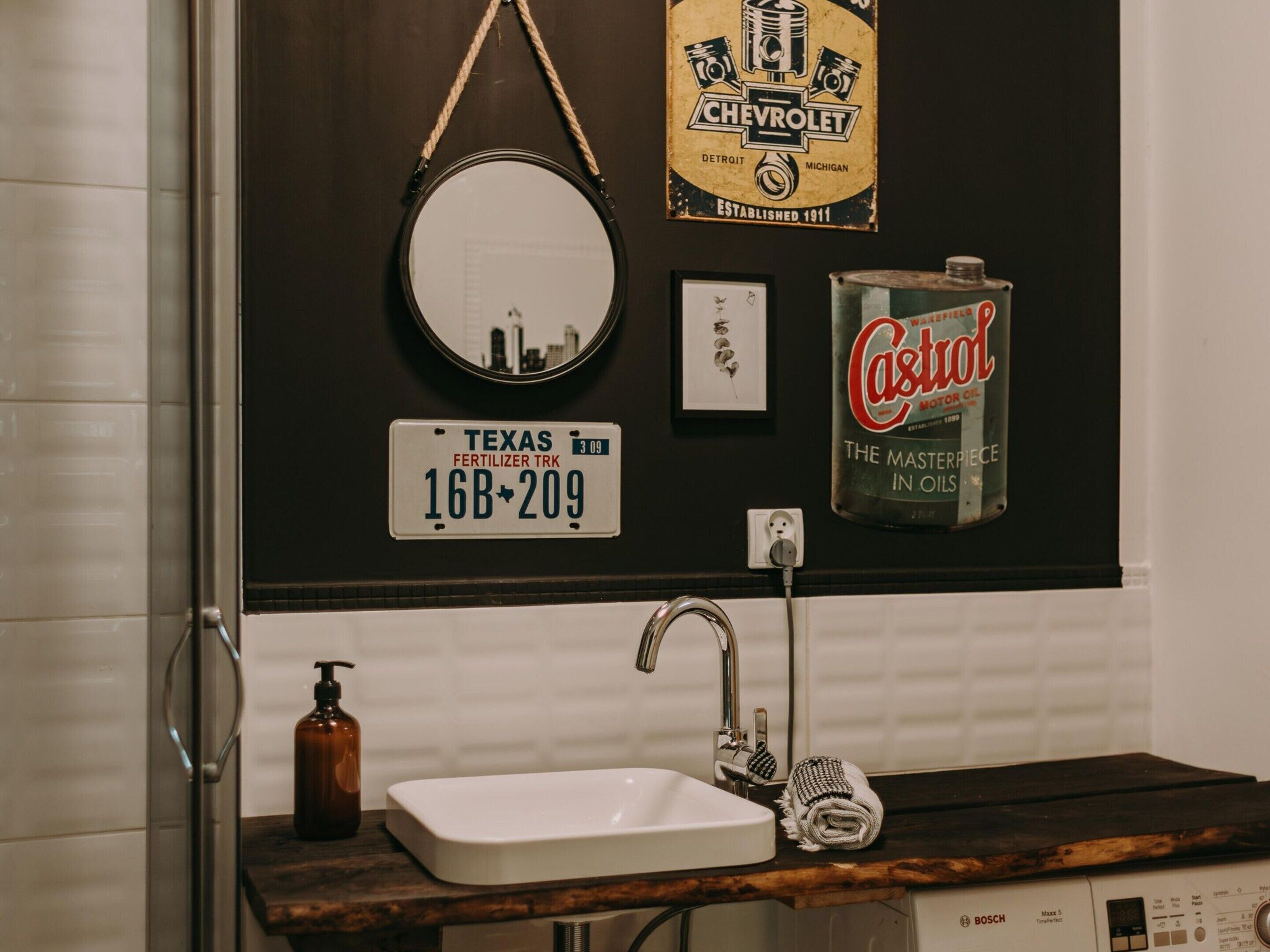 House | Bathroom | Bathtub