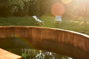 House | Pool