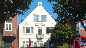 Uklassifisert bilde, 5 av 14, knapp