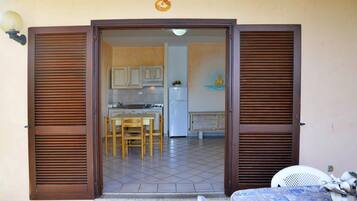 Apartment | Dining