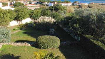 Apartment | Garden