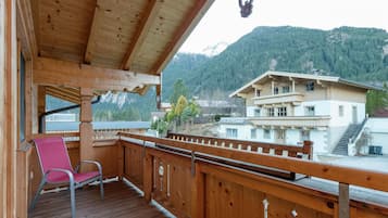 Chalet | Exterior