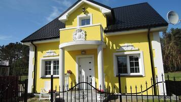 House | Exterior
