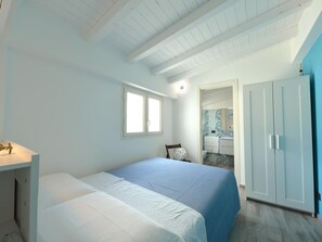 House | 3 bedrooms, individually furnished - Holiday Home With Private Pool, Fontane Bianche (Syracuse)